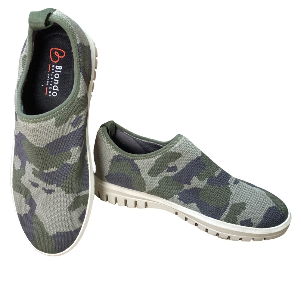 Blondo Women’s Waterproof Slip-On Shoes | Camo Print | Size 6.5 | White Sole